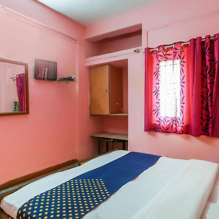 Spot On 67211 Hotel Gokul Daman Ngoại thất bức ảnh
